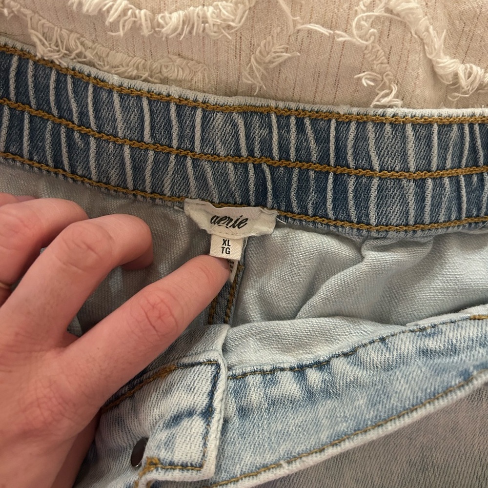 Aerie Light Wash Distressed “Daydream” Jean Shorts - Picture 3 of 5